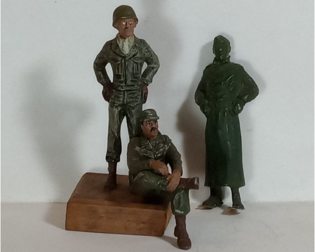 LOTE 3 FIGURAS DE METAL - SIN TERMINAR